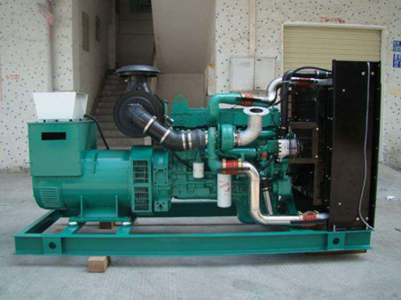 肇州1100kw康明斯柴油发电机组图片 肇州1100kw康明斯柴油发电机组图片